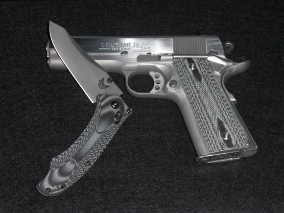 A little custom work from LaRocca Gunworks and a matched G10 Benchmade 950 :)