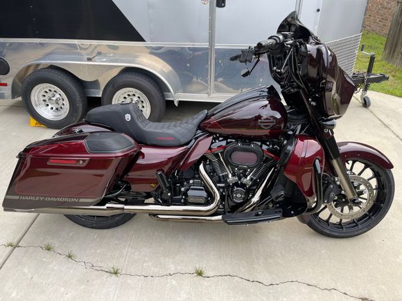 Free bump!

here is a side shot of what this windshield looks like on a SG.   Good luck with the sale OP! 