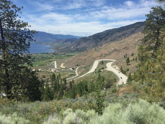 The twisties decending into Ossoyos