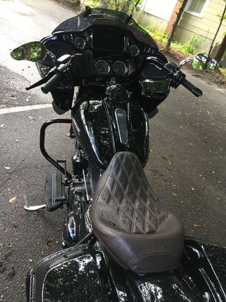 OEM diamond stich solo seat