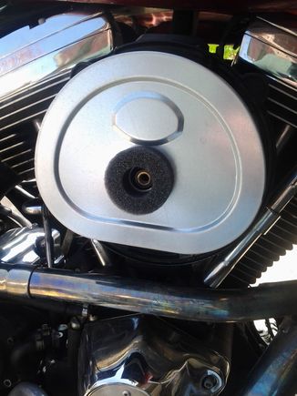 Here's the "paper style" filter mounted on the bike. Fits a dream.