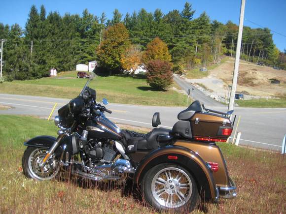 The top of HWY 181 looking for some colored leafs.