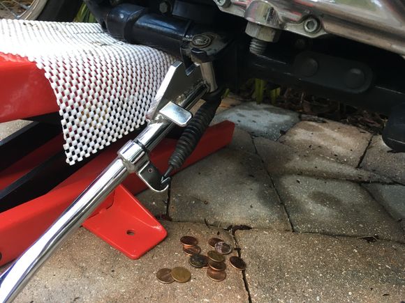 New stand on and lowered = pennies fall out