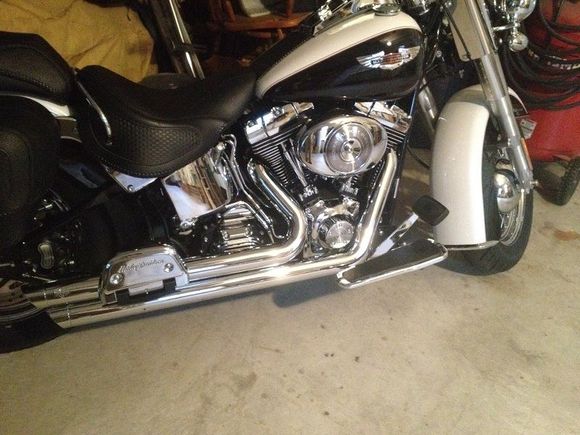 After a 2 1/2 hour ride getting her home, I stayed up most of the night polishing her up! LOL  Now the list of mod's continues to grow and the wife says no! BS!