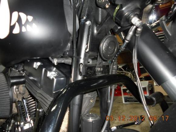 Horn bought off E-Bay and painted wrinkle black. Sounds like a VW