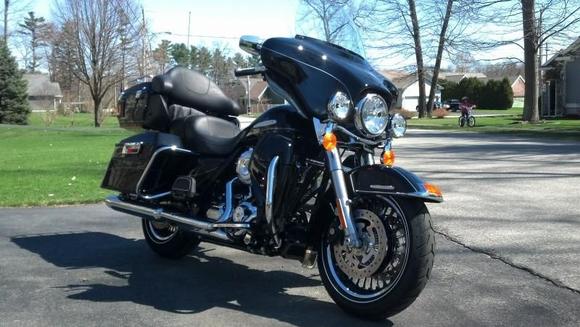 April 2013. It took me over thirty years of riding to finally own a bagger.