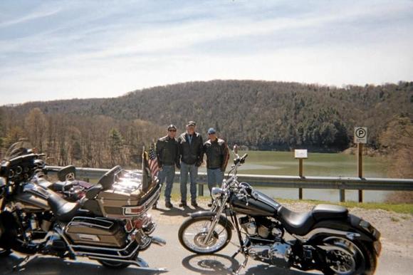 Me, Shields, Gary at the dam