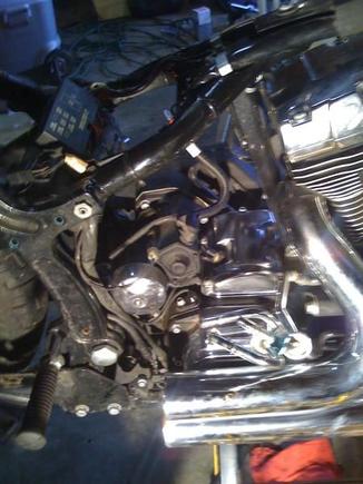 had to take the god damn oil tank off to take two damn bolts out for the starter.  i remembered why i dont like working on bikes