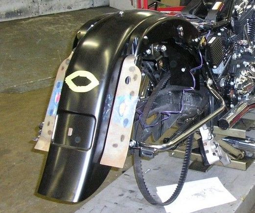07 bagger rear
