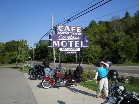 Loveless Cafe at the end of Natchez Trace