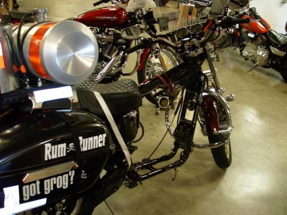 Looks kinda like a bike from the Flintstones, doesn't it?