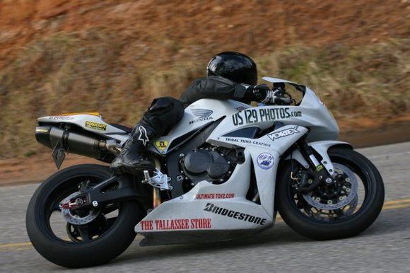 22773 1227127203079 1376034992 30664630 899740 n[1]