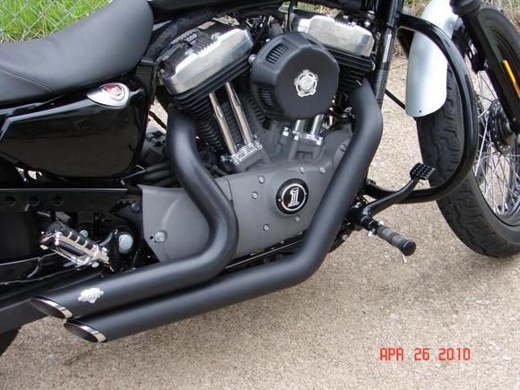 1200N closeup of Vance and Hines pipes and duke air box