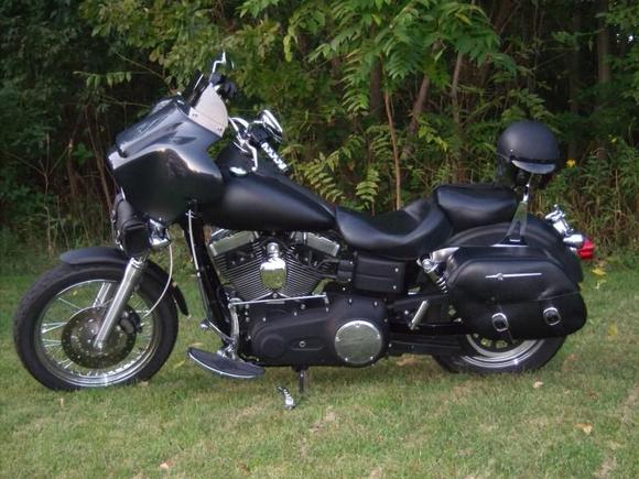 Radio caddy faring on a streetbob