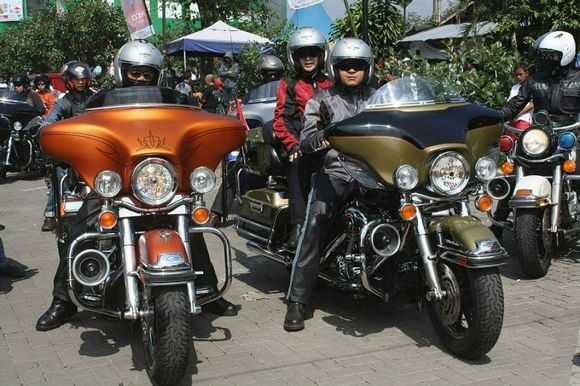 1996 UC &amp; 2007 UC