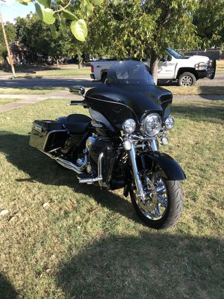Street Glide Fender and LEDs really cleaned it up