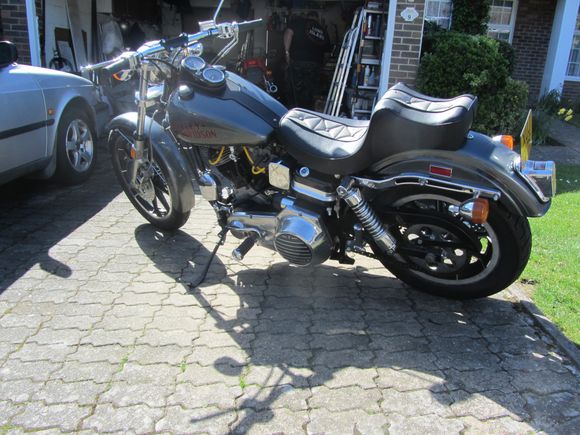 the FXS with a NOS Harley Camel seat