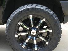 RBP 94R 20x9.  Nitto trail grappler 295/55r20