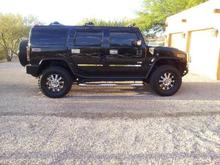 Hummer 2006 -Fully restored 2012 Passenger side