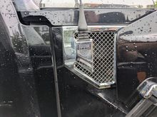 Antenna badge
