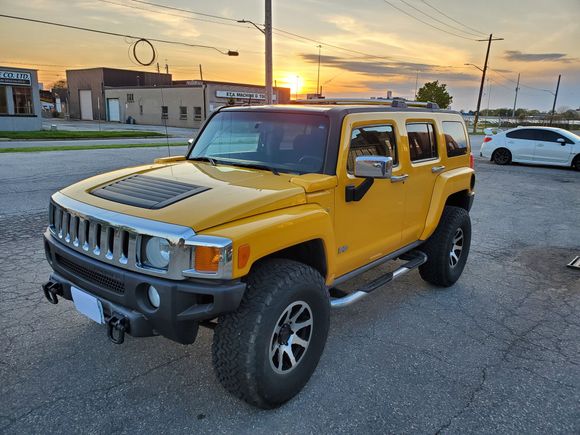 You can see the GM tower in Detroit behind the vehicle.