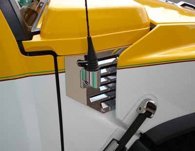 Yellow &amp; White Hummer H2 from G-Style 5