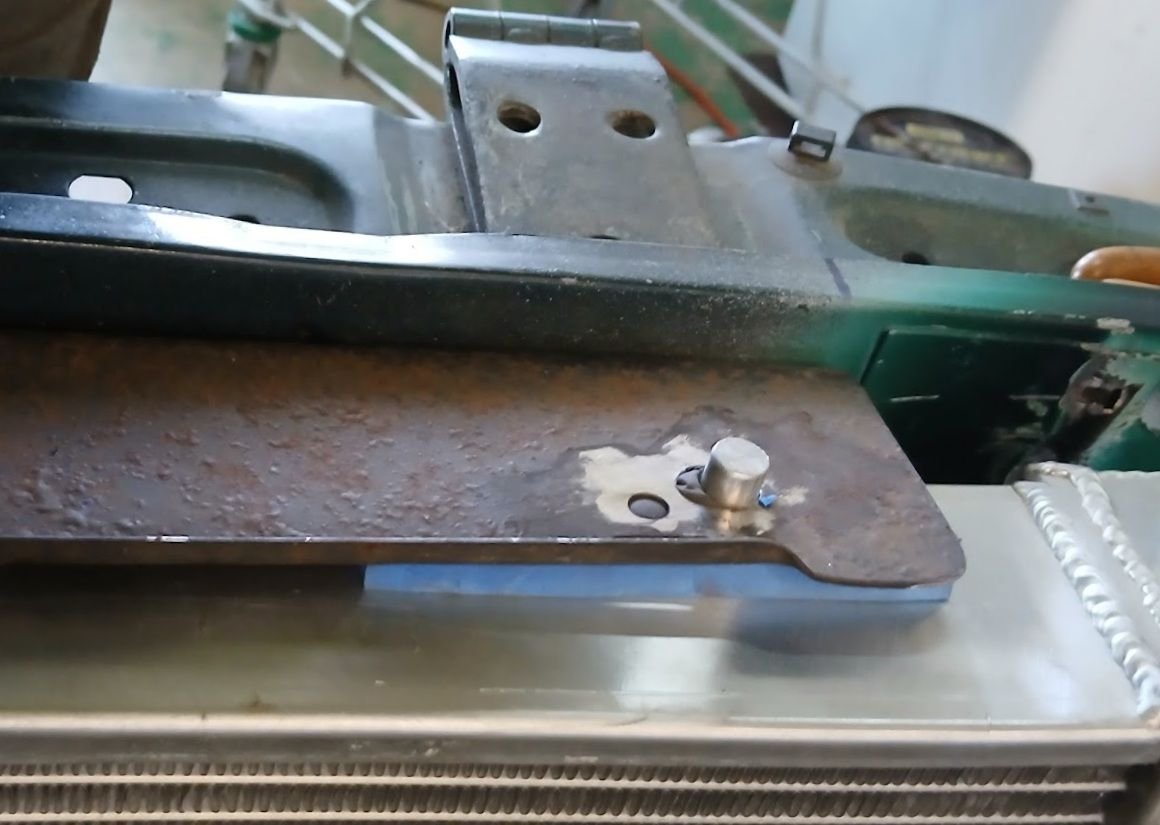 This is what is left of the spare support, it was the same before I took to it and it worked out a little beeter than I had hoped. Being a sort of 
