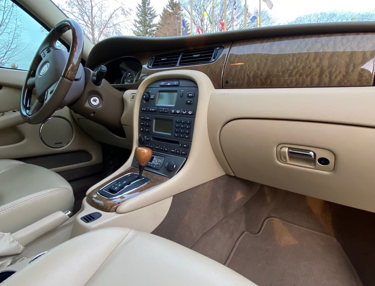 2006 Jaguar X-Type - 2006 X-Type Sportwagon (Estate), 3.0 V6 AWD Luxury Edition - Used - VIN SAJWA54A06WE90134 - 32,746 Miles - AWD - Automatic - Edmonton, AB T6G2A4, Canada