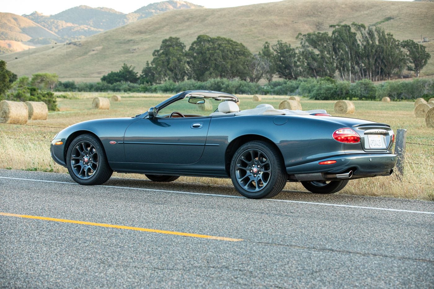 2001 Jaguar XKR - 2001 Jaguar XKR - Used - VIN SAJDA42B91PA14965 - 128,414 Miles - 8 cyl - 2WD - Automatic - Convertible - Blue - San Luis Obispo, CA 93405, United States