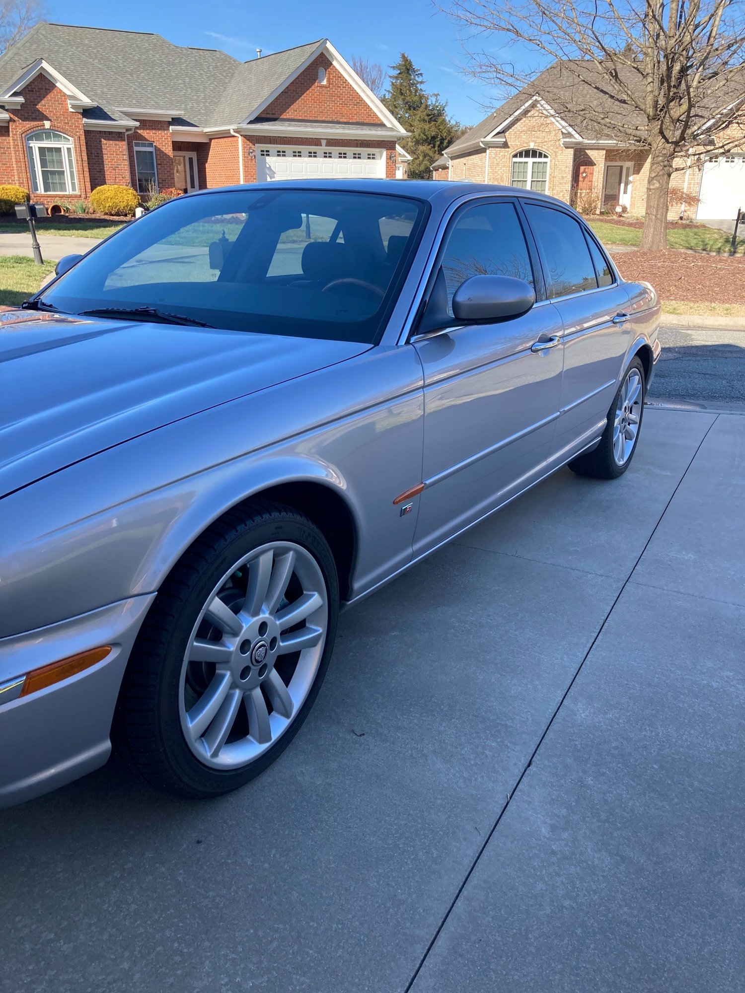 2005 Jaguar XJR - 2005 Jaguar XJR - North Carolina - Used - VIN SAJWA73B85TG43753 - 95,500 Miles - 8 cyl - 2WD - Automatic - Sedan - Silver - Roxboro, NC 27573, United States