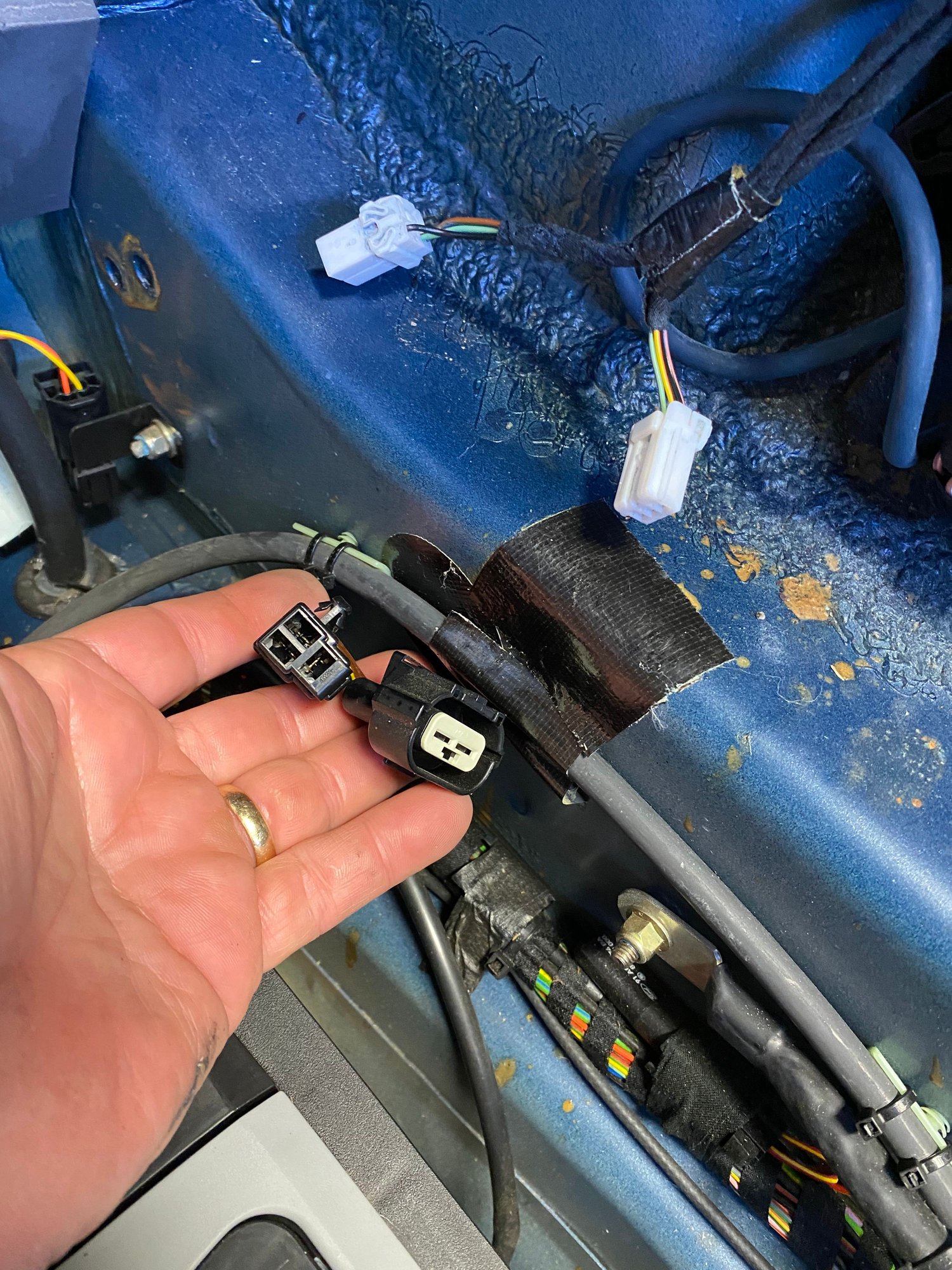 Unused plugs in trunk/boot Jaguar Forums Jaguar Enthusiasts Forum