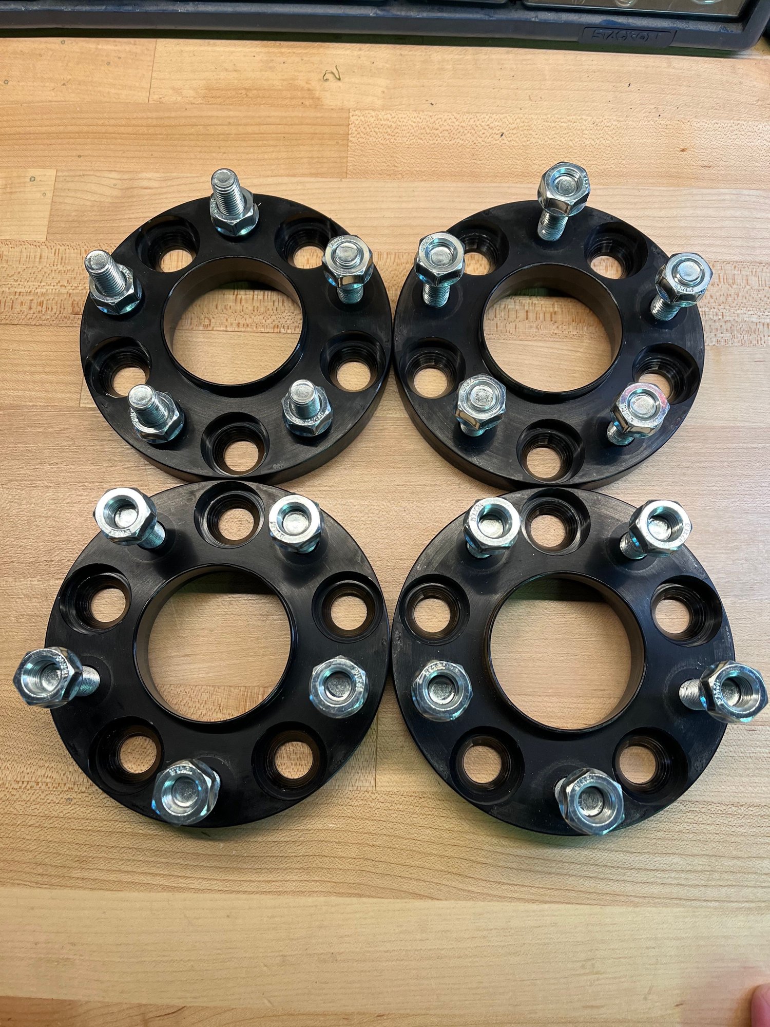 Wheels and Tires/Axles - Set of 4 - 17mm Spacers/Adapters - Used - 2014 to 2024 Jaguar F-Type - Missoula, MT 59804, United States