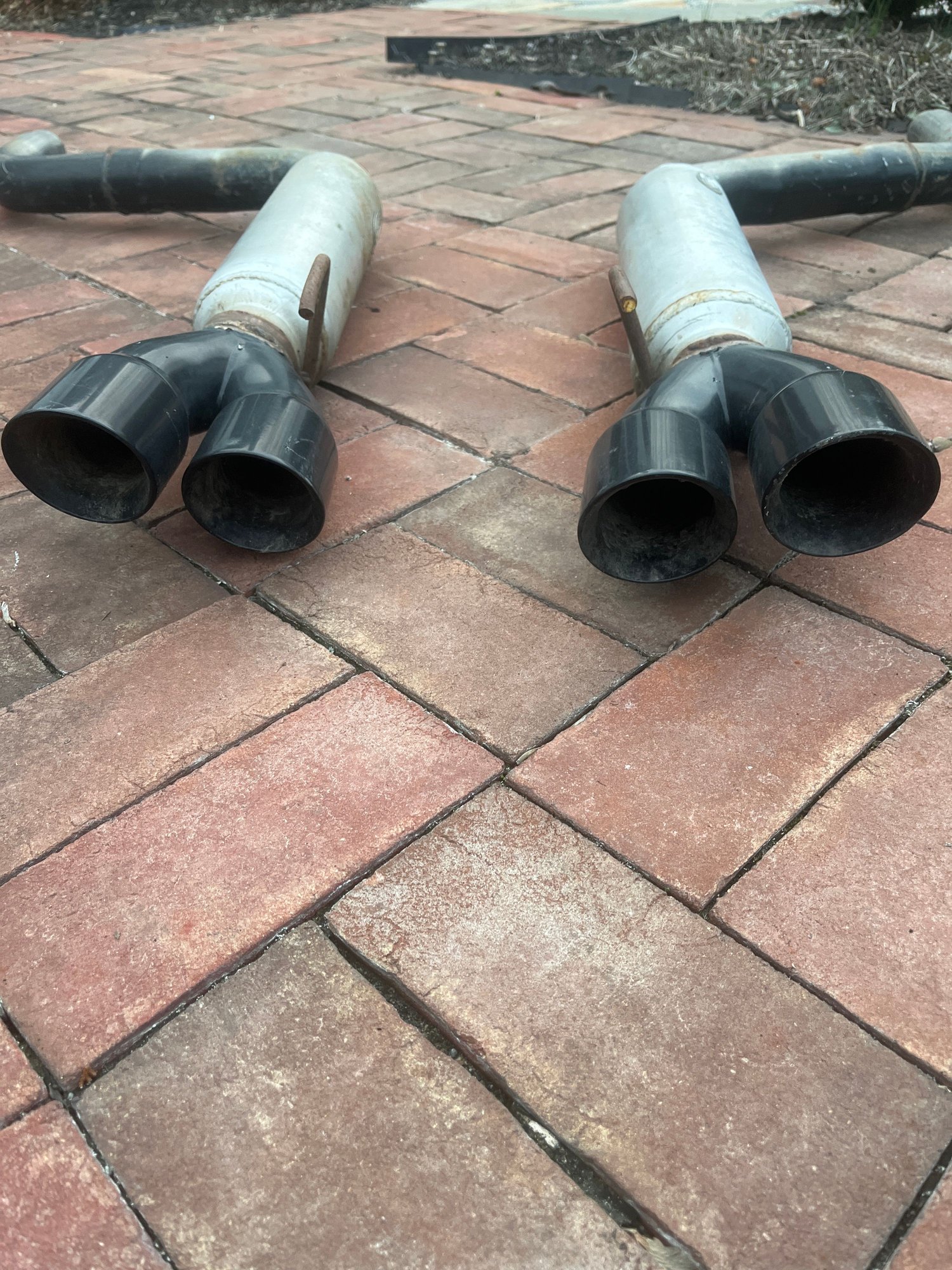 Engine - Exhaust - Paradox mufflers with quad tips. Can be made to fit any model - Used - 2009 to 2026 Jaguar XF - Philadelphia, PA 19104, United States