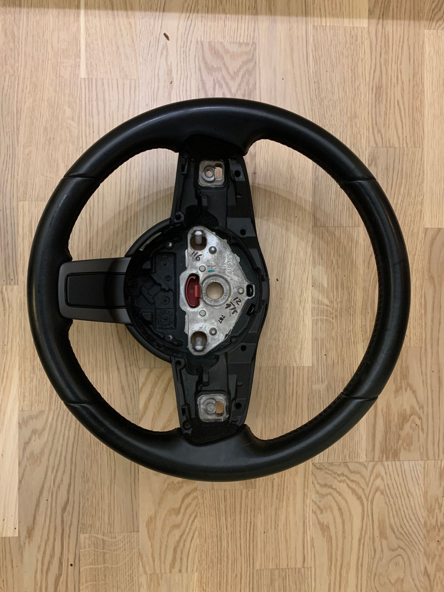 Accessories - F-Type - Steering wheel, diffusor + fog/reversing lights, Bronze paddles, - Used - 2014 to 2017 Jaguar F-Type - Falkenberg, Sweden