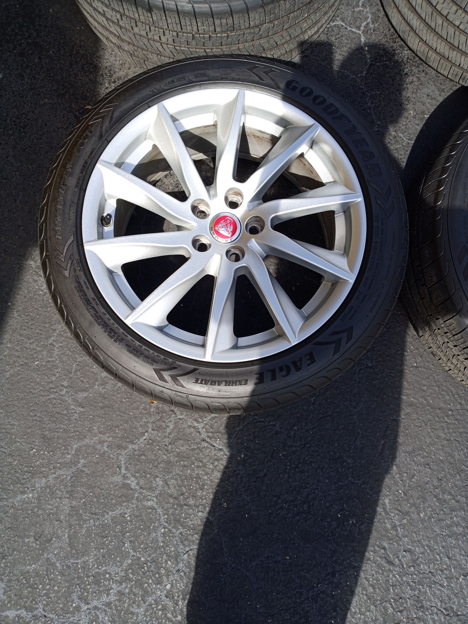 Wheels and Tires/Axles - Jaguar Factory F-Type Vela 10 spoke 18" OEM Staggered Wheels Rim Tires - Used - 2013 to 2021 Jaguar F-Type - 2010 to 2021 Jaguar All Models - Delray Beach, FL 33445, United States