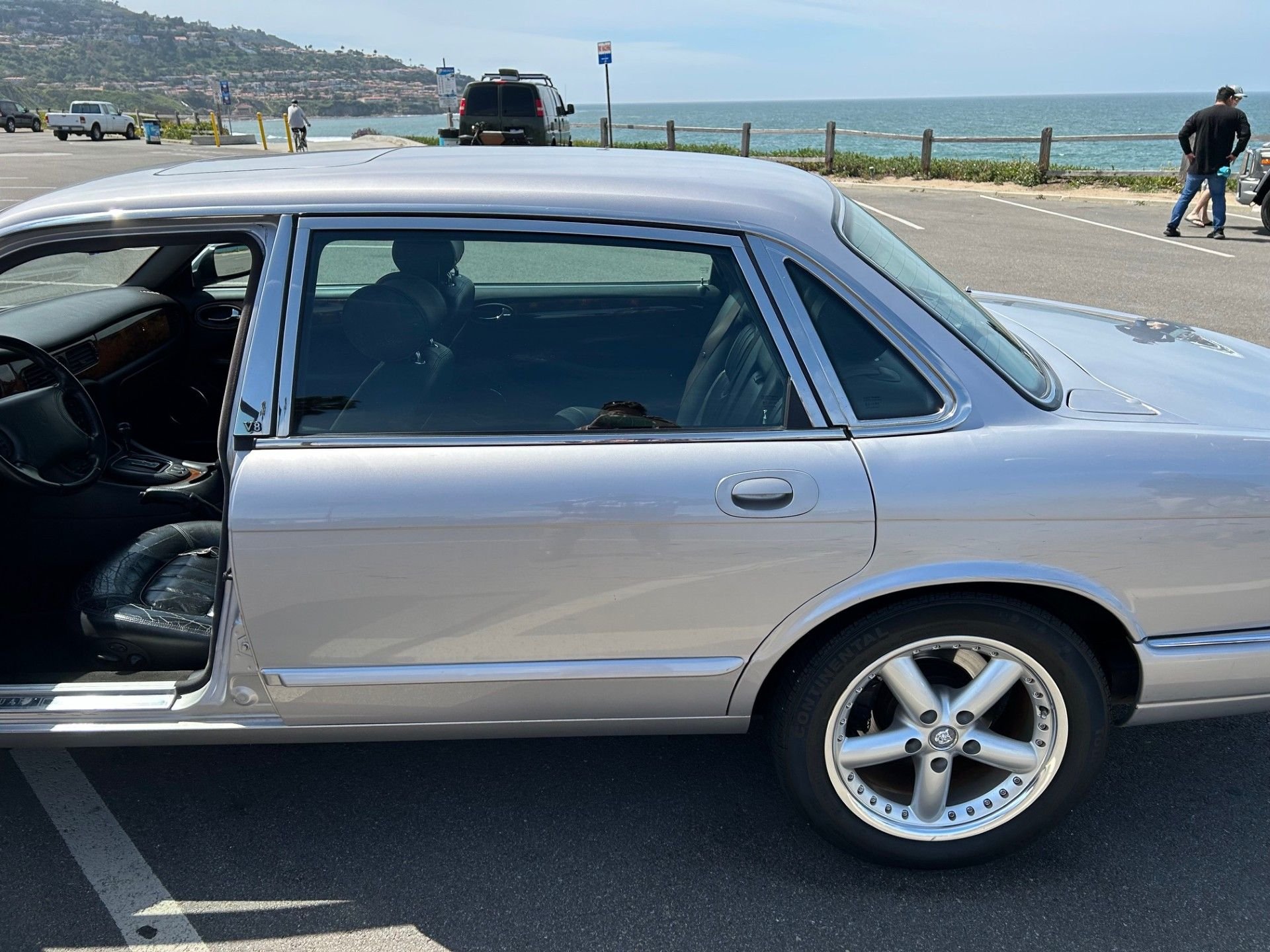 2000 Jaguar XJ8 - Amazing 2000 Jaguar XJ8 L Sport Silver Sedan w/ 111K Miles pure So. California Car - Used - VIN SAJDA23C4YLF06834 - 111,000 Miles - 8 cyl - 2WD - Automatic - Sedan - Silver - Redondo Beach, CA 90277, United States