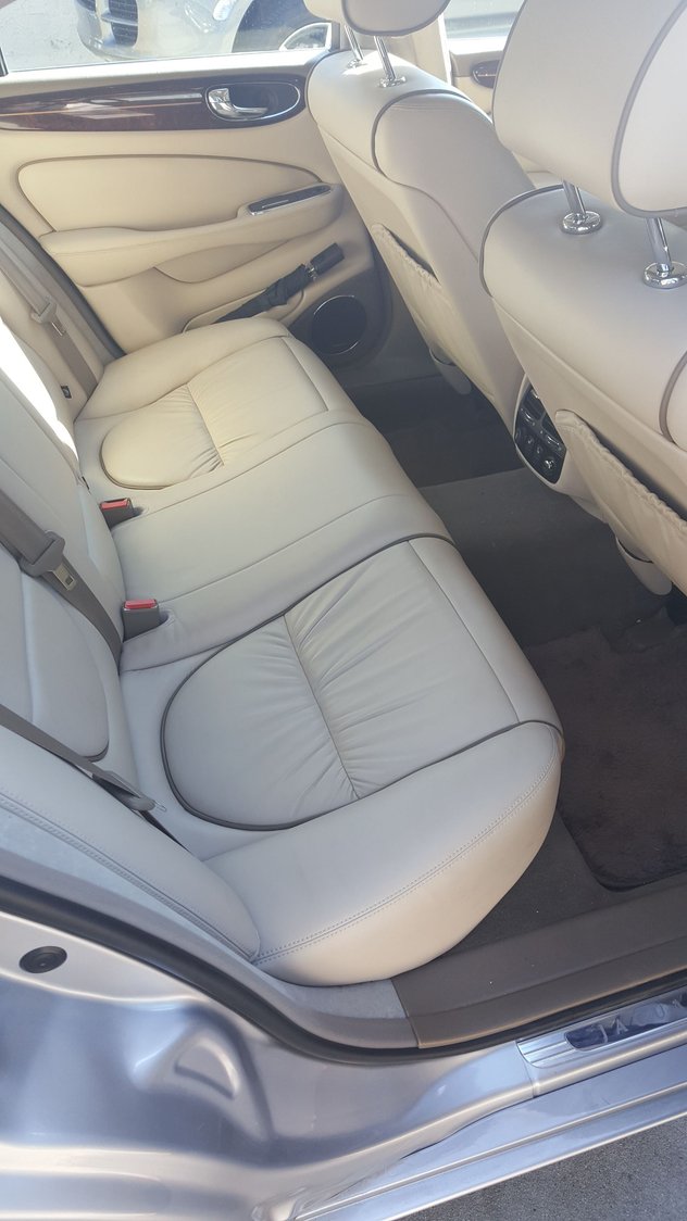 2004 Jaguar Vanden Plas - 2004 Jaguar XJ Vanden Plas Pampered and Well Maintained - Used - VIN SAJWA74C64SG22928 - 126,000 Miles - 8 cyl - 2WD - Automatic - Sedan - Silver - Winnetka, CA 91306, United States