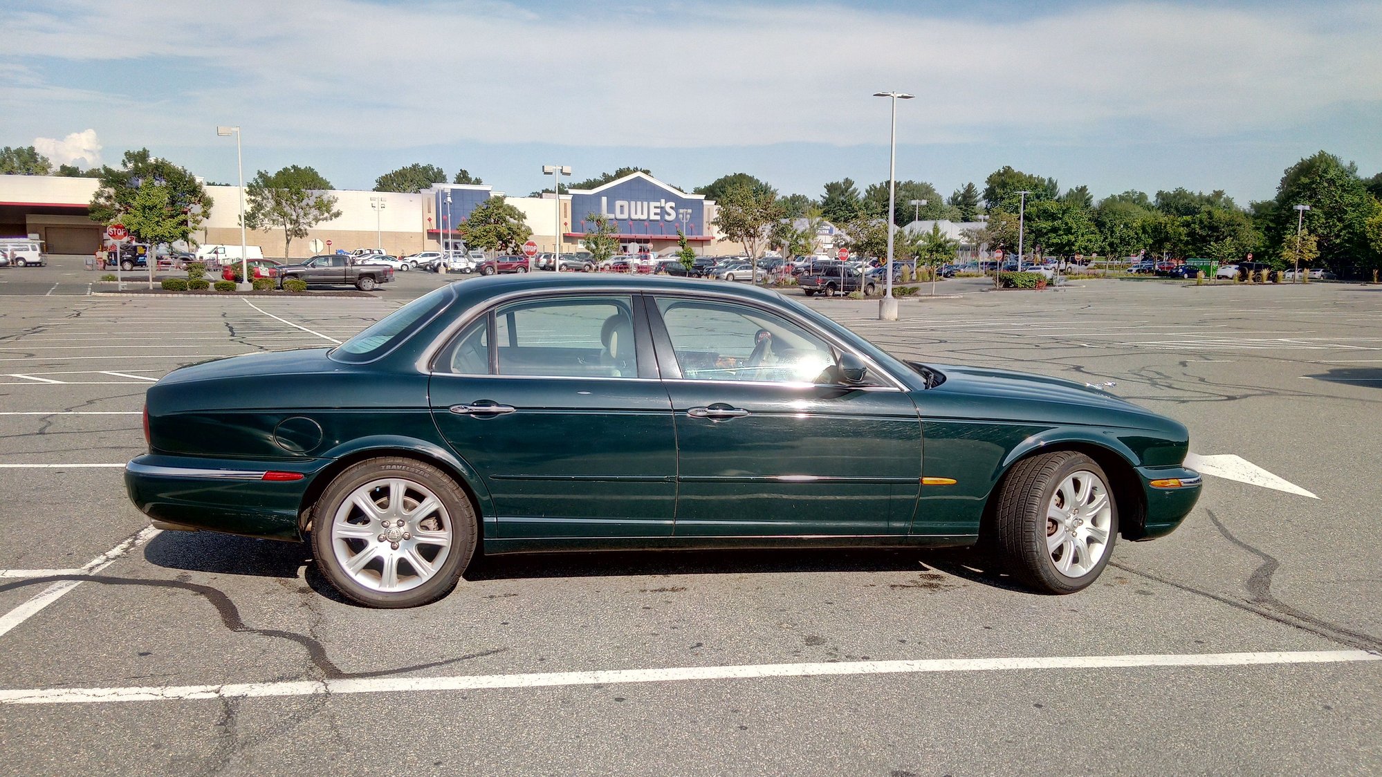 2004 Jaguar XJ8 - Jaguar XJ8 -- Racing Green - Used - VIN SAJWA71C34SG30876 - 83,000 Miles - 8 cyl - 2WD - Automatic - Sedan - Other - Millburn, NJ 07041, United States