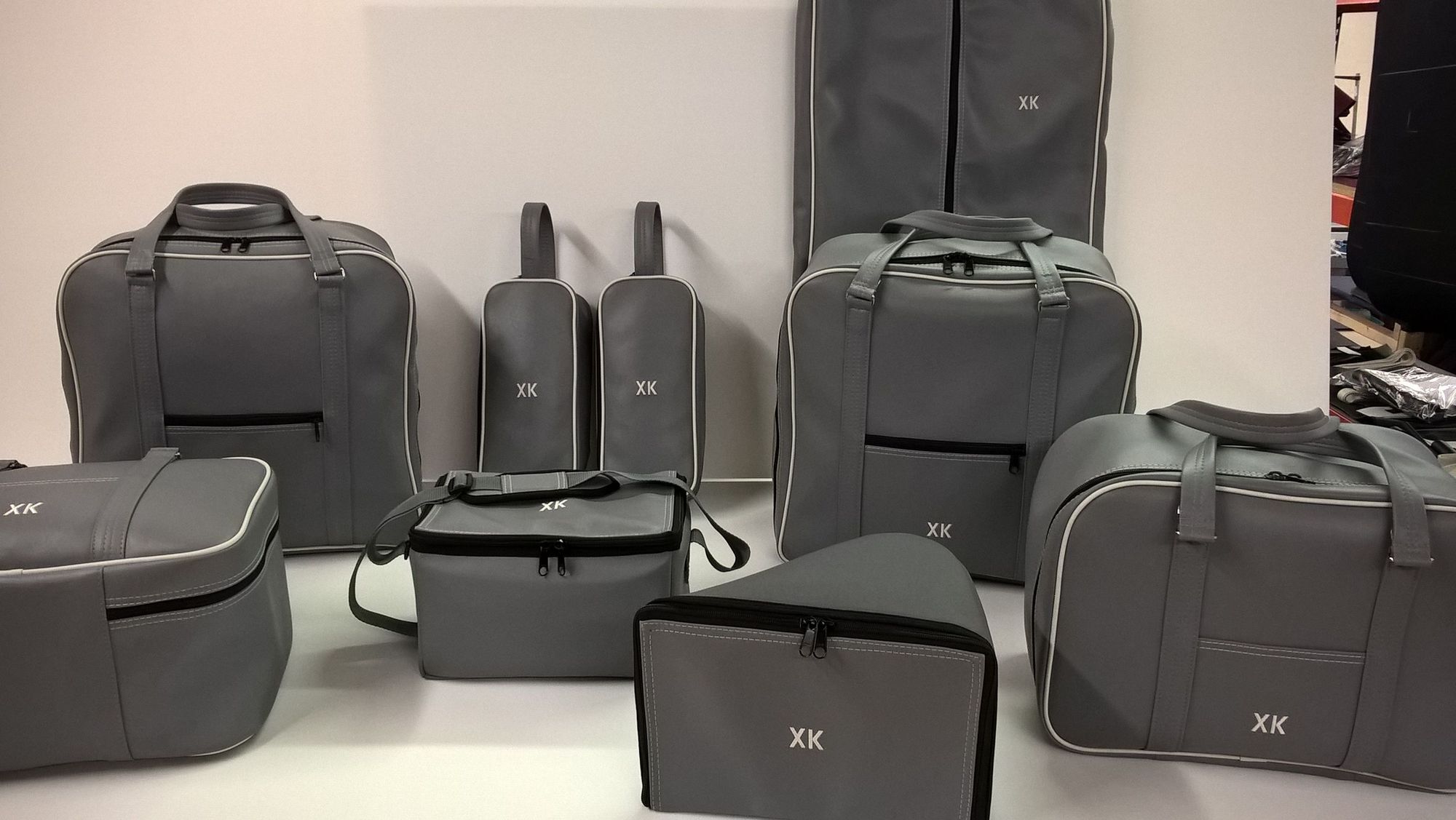 Jaguar luggage ???? Jaguar Forums Jaguar Enthusiasts Forum