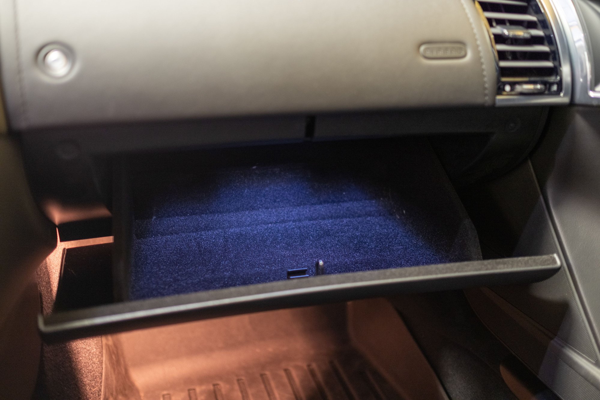 2020 Jaguar F-Type - 2020 F Type SVR Convertible Black exterior, Black interior, CCB, Carbon Fiber Package - Used - VIN SAJDZ5FE5LCK63399 - 12,500 Miles - 8 cyl - AWD - Automatic - Convertible - Black - Austin, TX 78735, United States