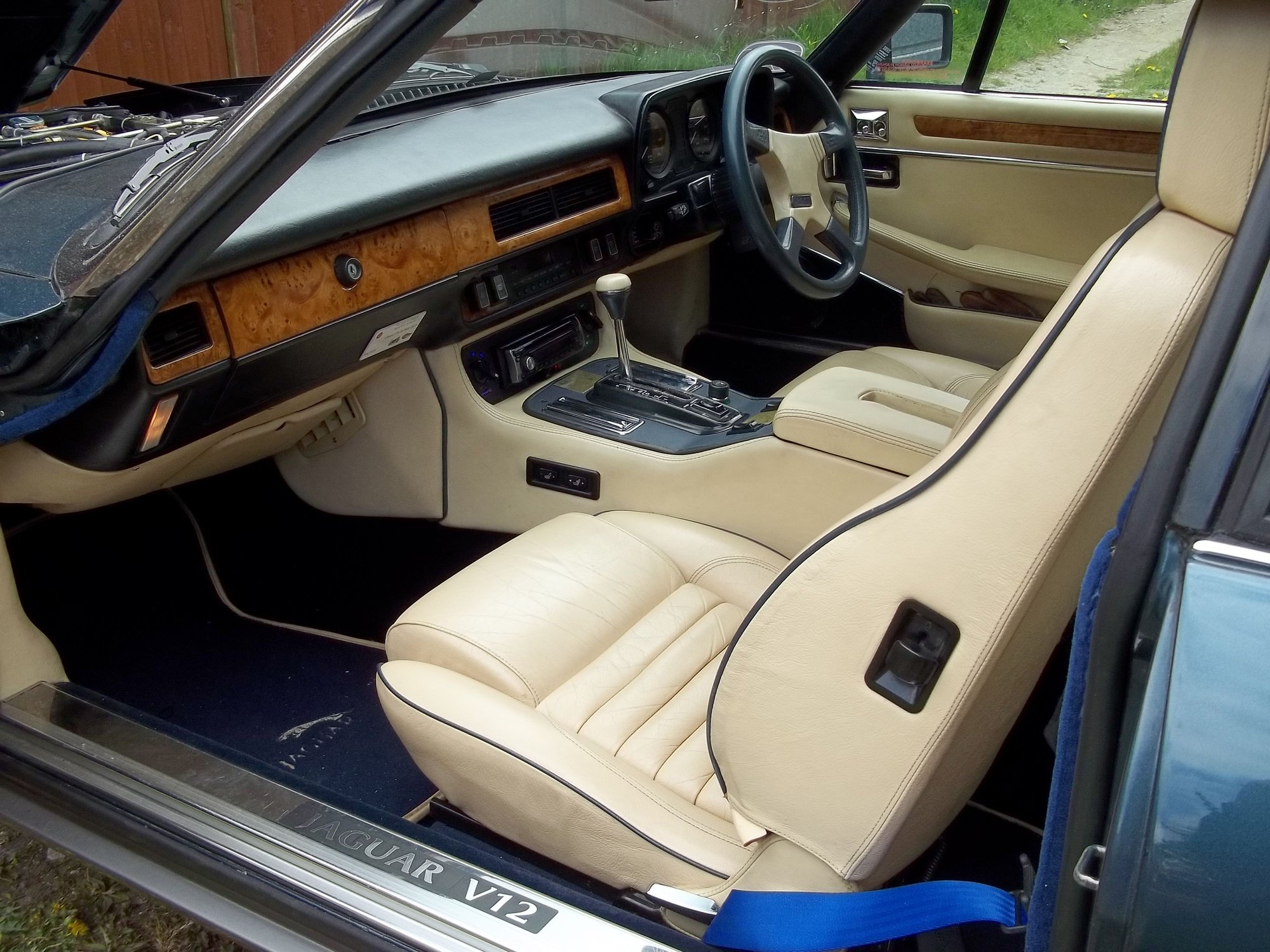 1984 Jaguar XJS - 1984 he xjs - Used - VIN SAJJNAEW3BC116554 - 72,000 Miles - 12 cyl - 2WD - Automatic - Coupe - Blue - Wallingtom SM68ED, United Kingdom