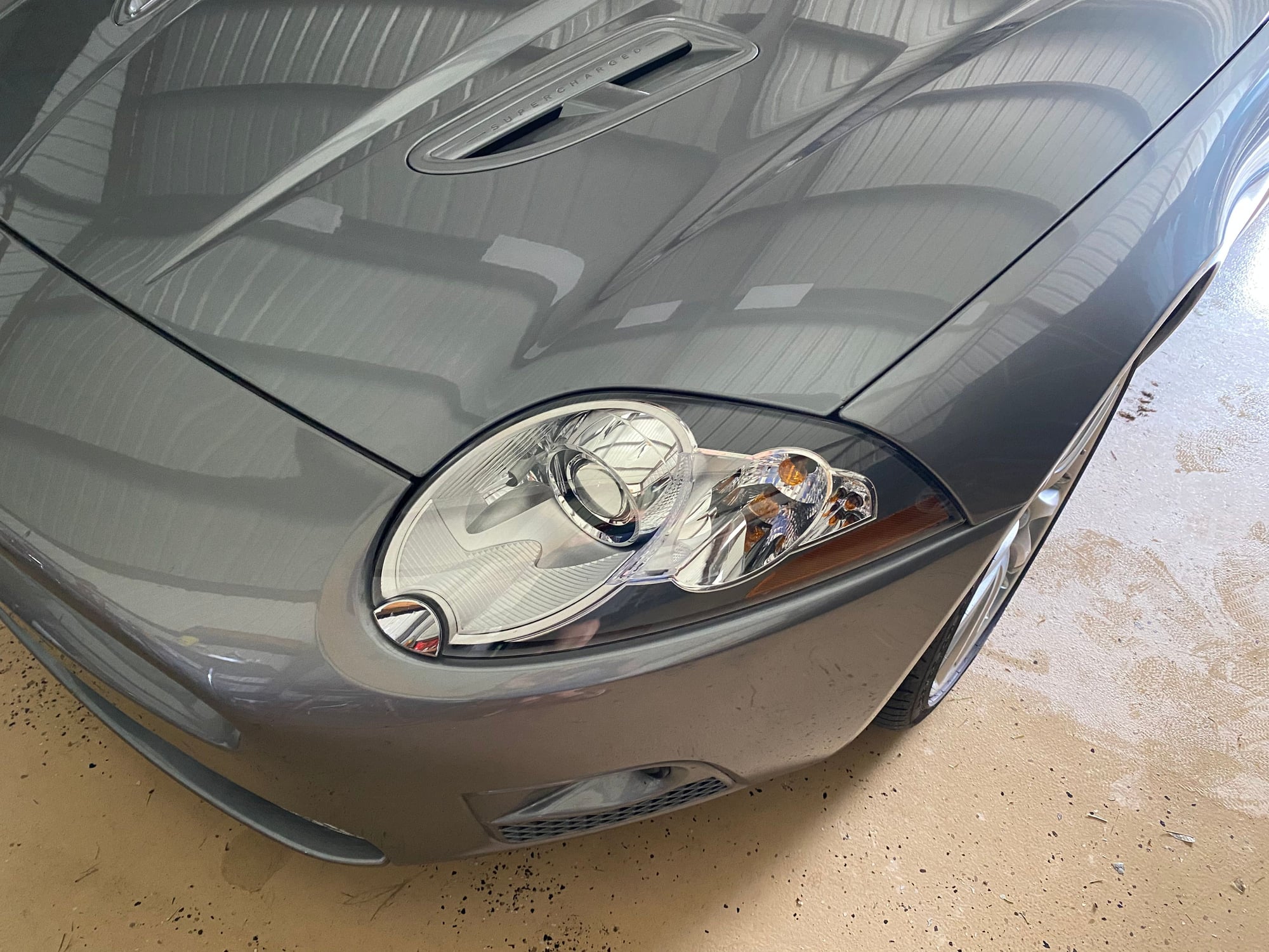 2007 Jaguar XKR - 2007 Jaguar XKR - Used - VIN SAJWA43C079B11758 - 53,000 Miles - 8 cyl - 2WD - Automatic - Coupe - Gray - Dripping Springs, TX 78620, United States