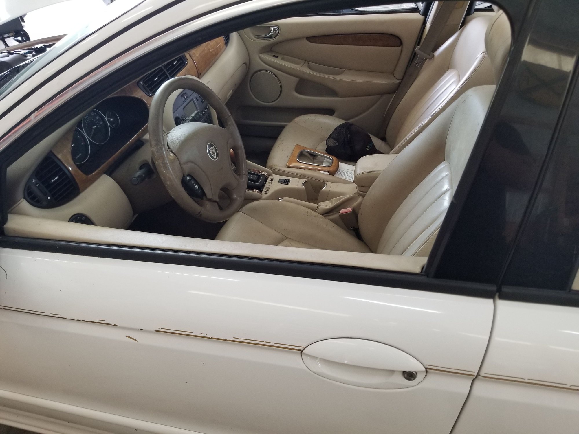2002 Jaguar X-Type - 2002 jaguar x-type part out - Used - VIN Sajea51d83xd10429 - 160,000 Miles - 6 cyl - AWD - Automatic - White - Harrisburg, PA 17301, United States