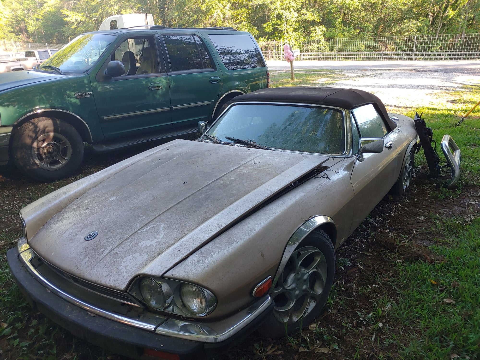 1988 Jaguar XJS - 88 xjs v12 for parts - Used - VIN Sajnv5845jc139585 - 80,000 Miles - 12 cyl - Automatic - Gold - Stapleton, AL 36578, United States