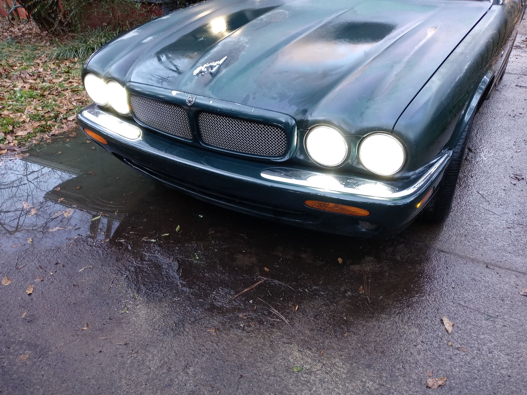 1999 Jaguar XJR - 1999 Jag XJR Full Part Out.  Everything Is Available! - Atlanta, GA 30339, United States