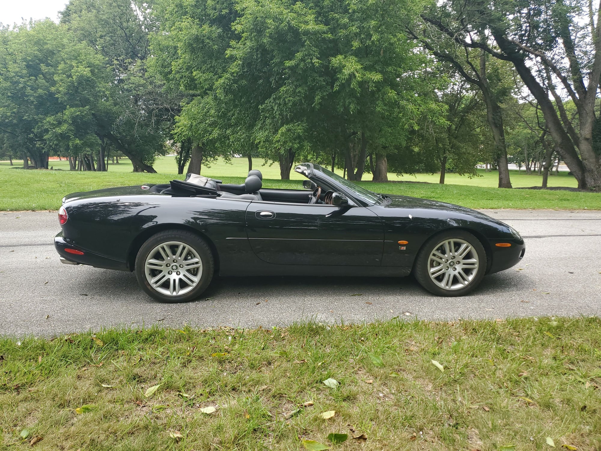 2003 Jaguar XKR - 2003 jaguar xkr 4.2 - Used - VIN SAJDA41B62PA24114 - 65,000 Miles - 8 cyl - 2WD - Automatic - Convertible - Black - Newark, DE 19711, United States