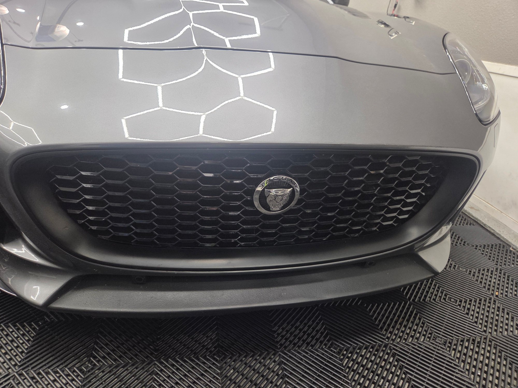 P7 style front grill. 