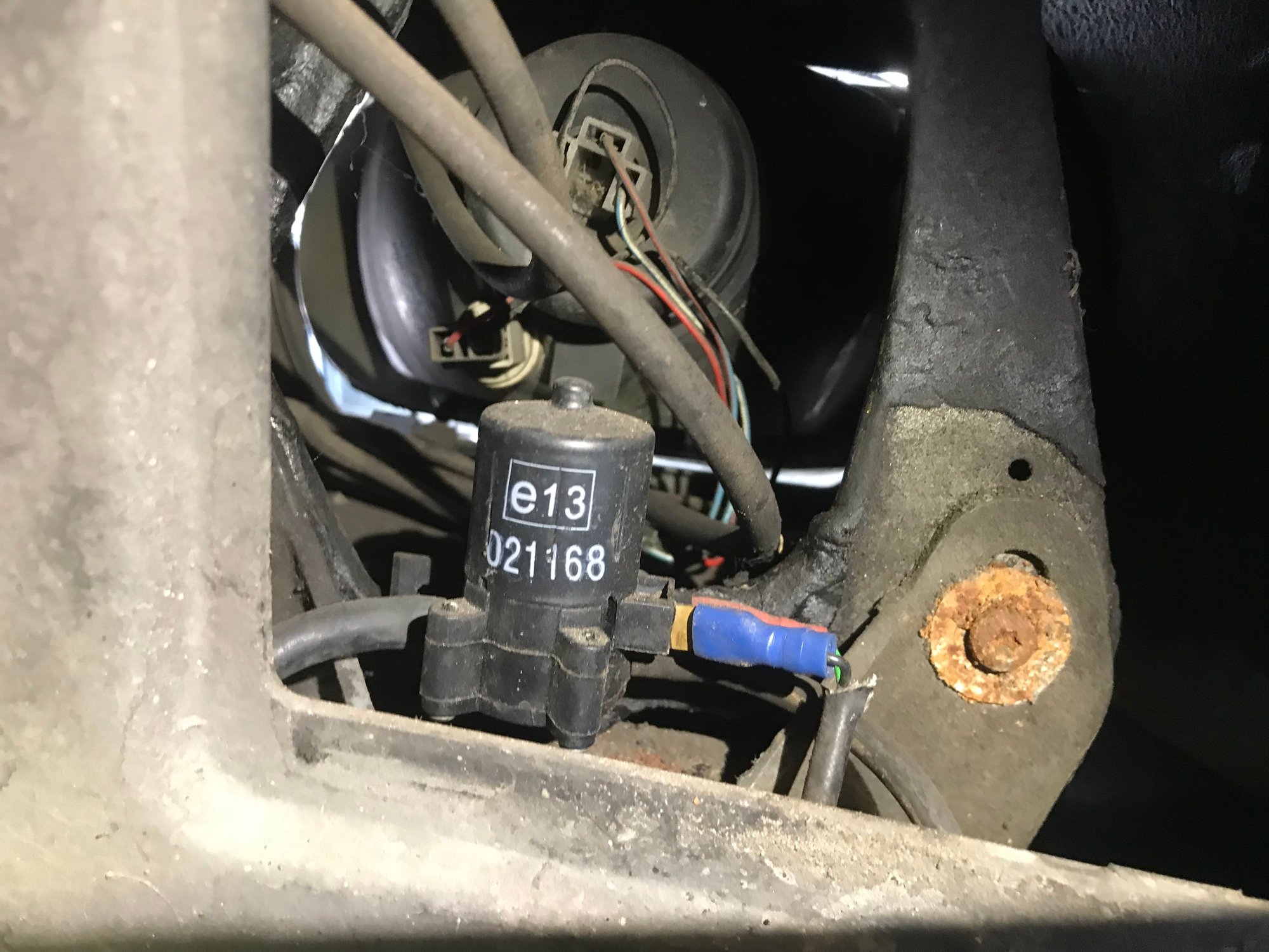 Windscreen washer inop. Headlamp washers work good. Jaguar Forums