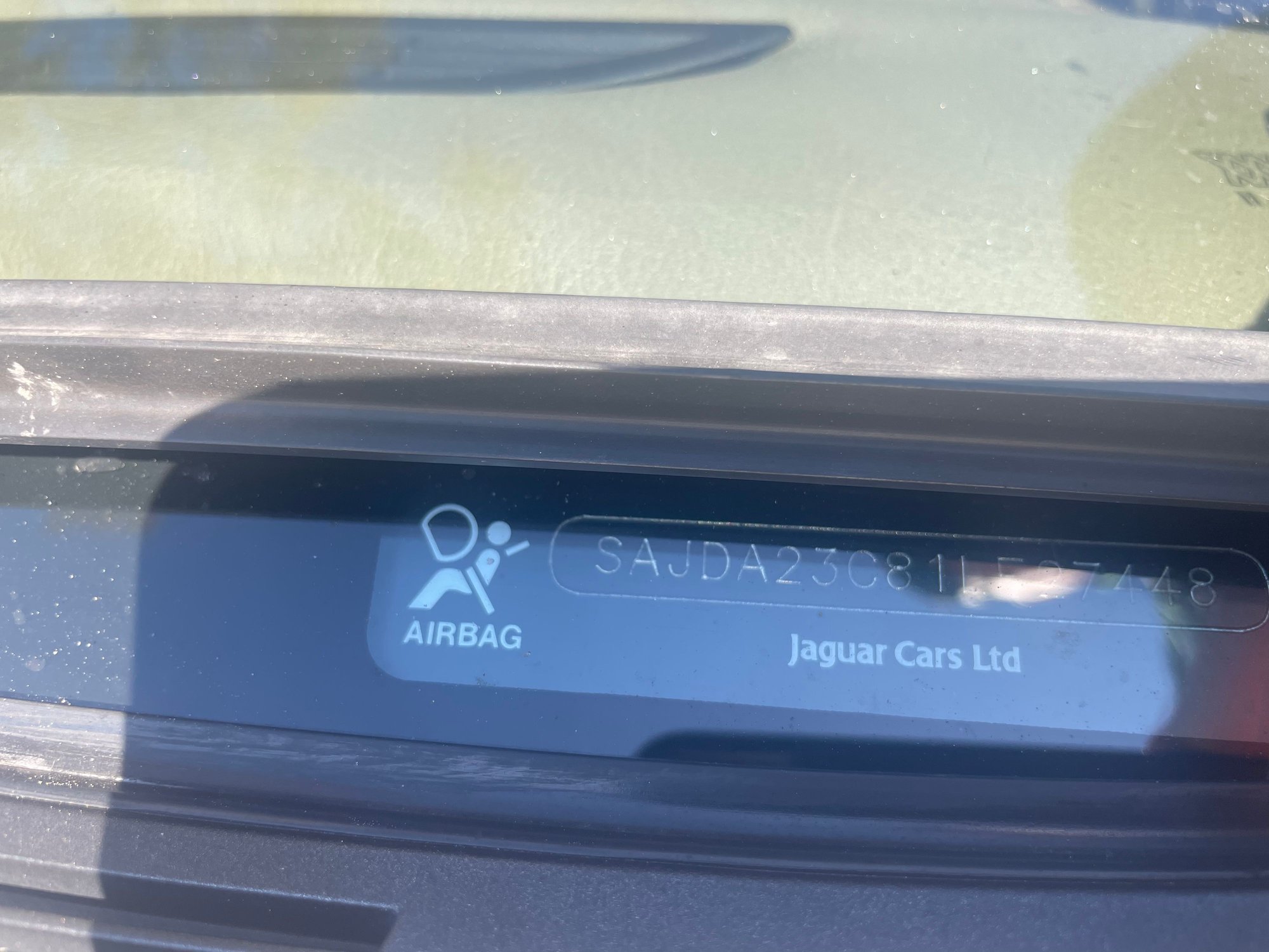 2001 Jaguar XJ8 - 2001 XJ8 LWB X308 w/XJR Wheels 100K miles - Used - VIN SAJDA23C81LF27448 - 100,000 Miles - 8 cyl - 2WD - Automatic - Sedan - White - Clearwater, FL 33764, United States