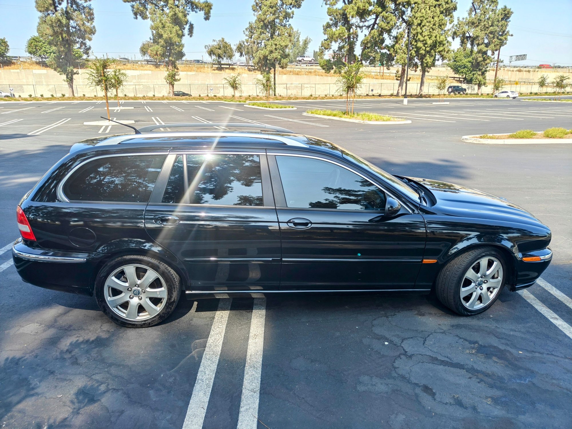 2005 Jaguar X-Type - 2005 X-Type Wagon 3.0 - 54K miles - Used - VIN SAJWA54A75WE62278 - 54,700 Miles - 6 cyl - AWD - Automatic - Wagon - Black - Pasadena, CA 91103, United States